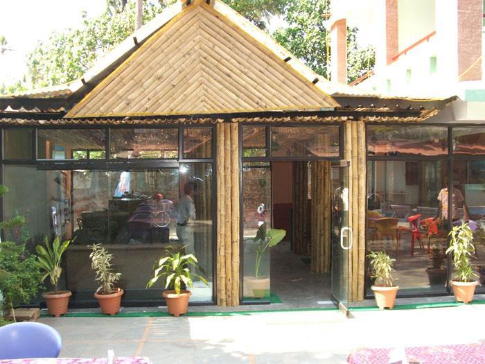 Oyo 7216 Kris Resort Goa Екстериор снимка